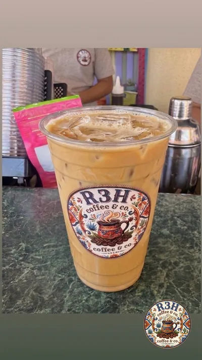 Vanilla Iced Latte